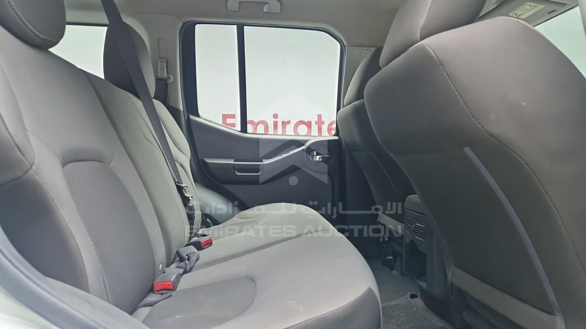 2013 NISSAN XTERRA VIN: 5N1AN0N64DN813123