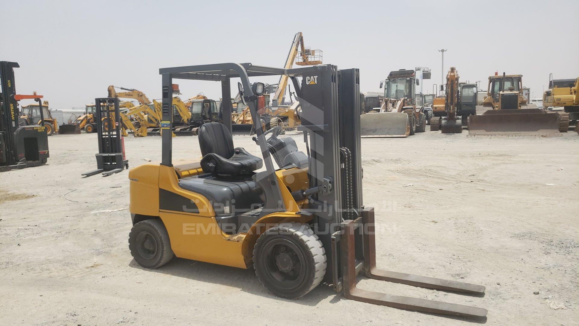 2010 CATERPILLAR DP30NT VIN: T14E11735