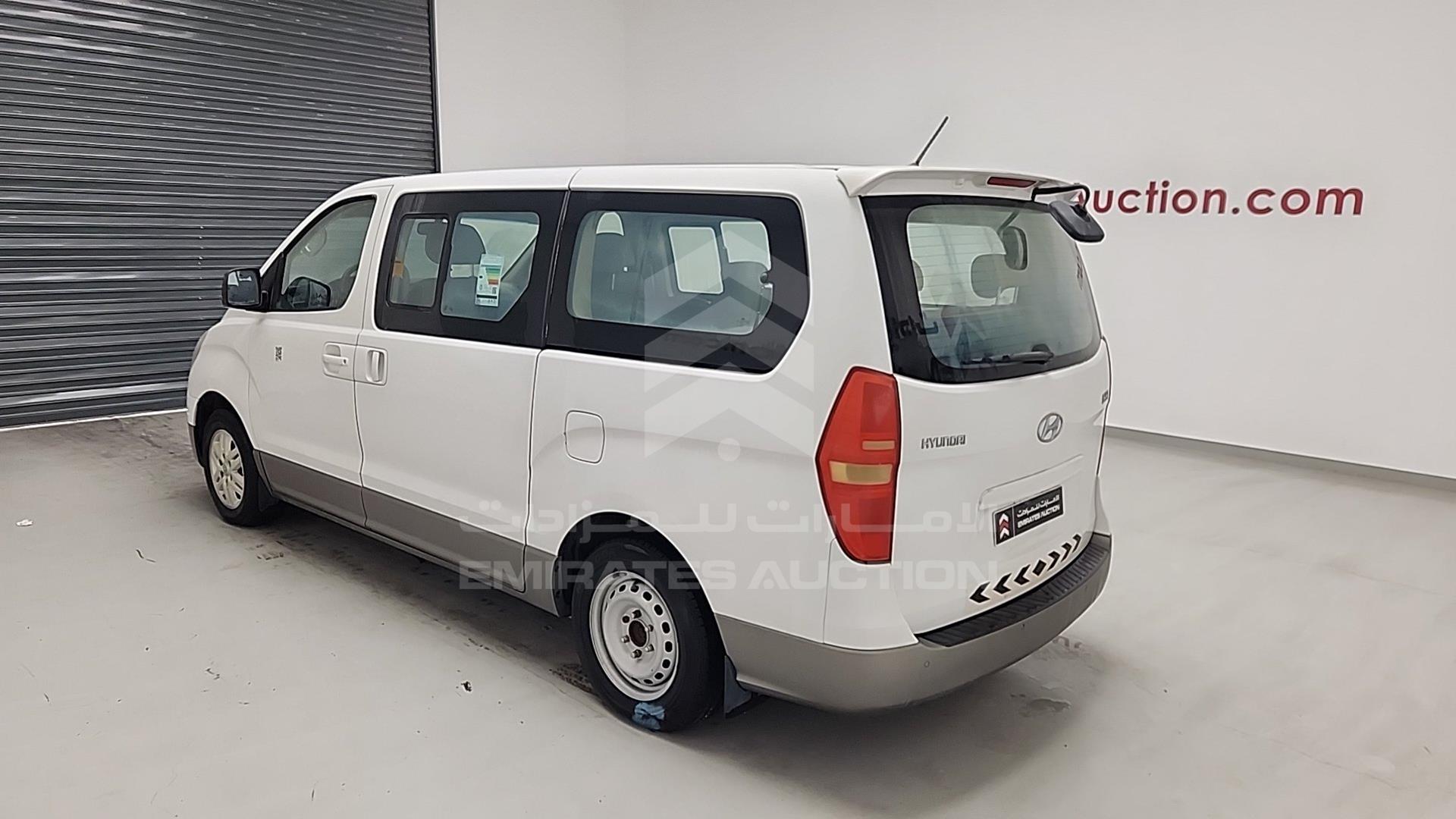 2018 HYUNDAI H1 VIN: KMJWA37R2JU946859
