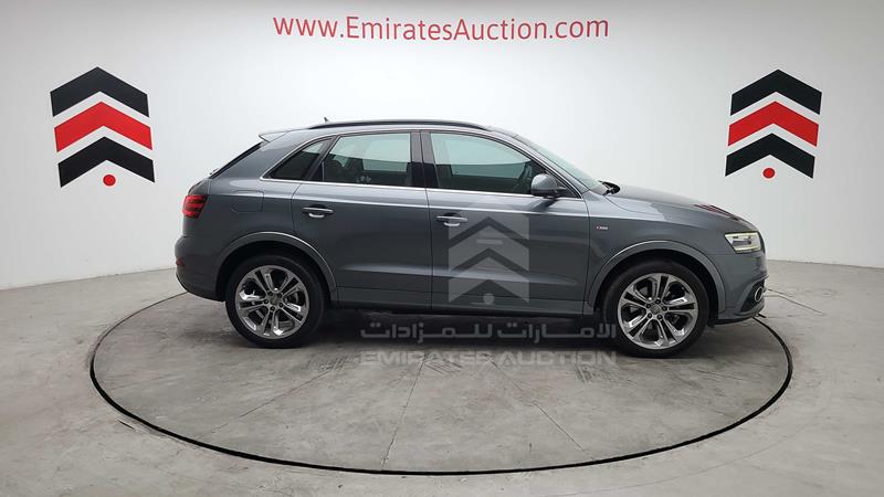 WA1DFAFS0FR001758 Auction: EmiratesAuction Lot: 409009 WA1DFAFS0FR001758 Audi Q3 2015 GREY Photo 45