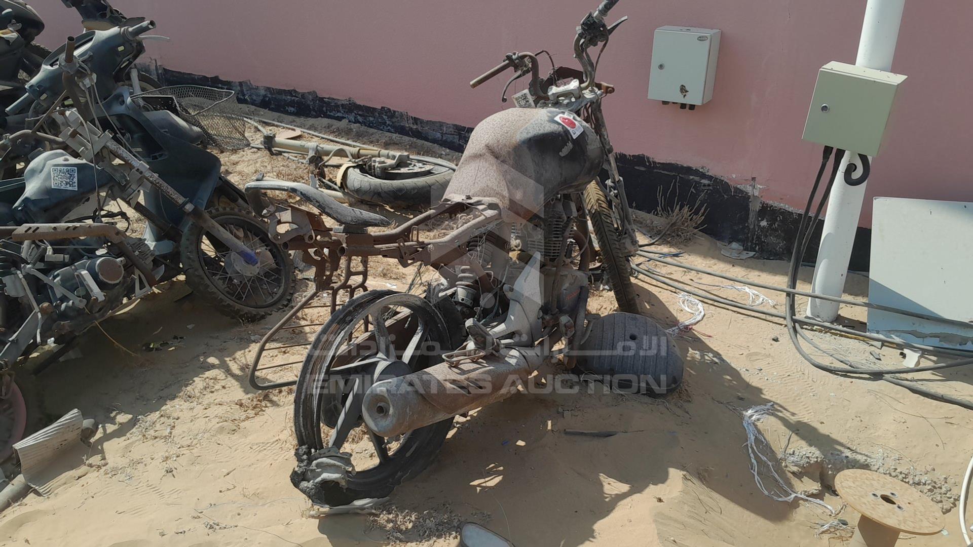 0 HONDA MOTORBIKE VIN: ME4KC09CKC8347943