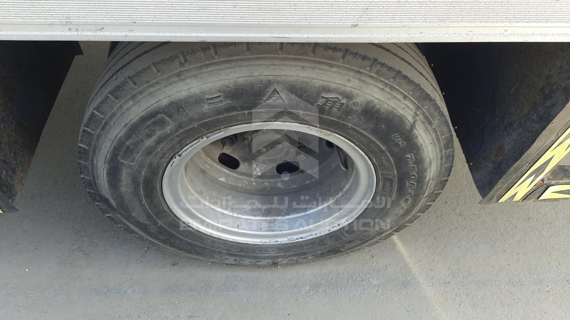 2015 MITSUBISHI CANTER VIN: JL7B6E1P1FK019141