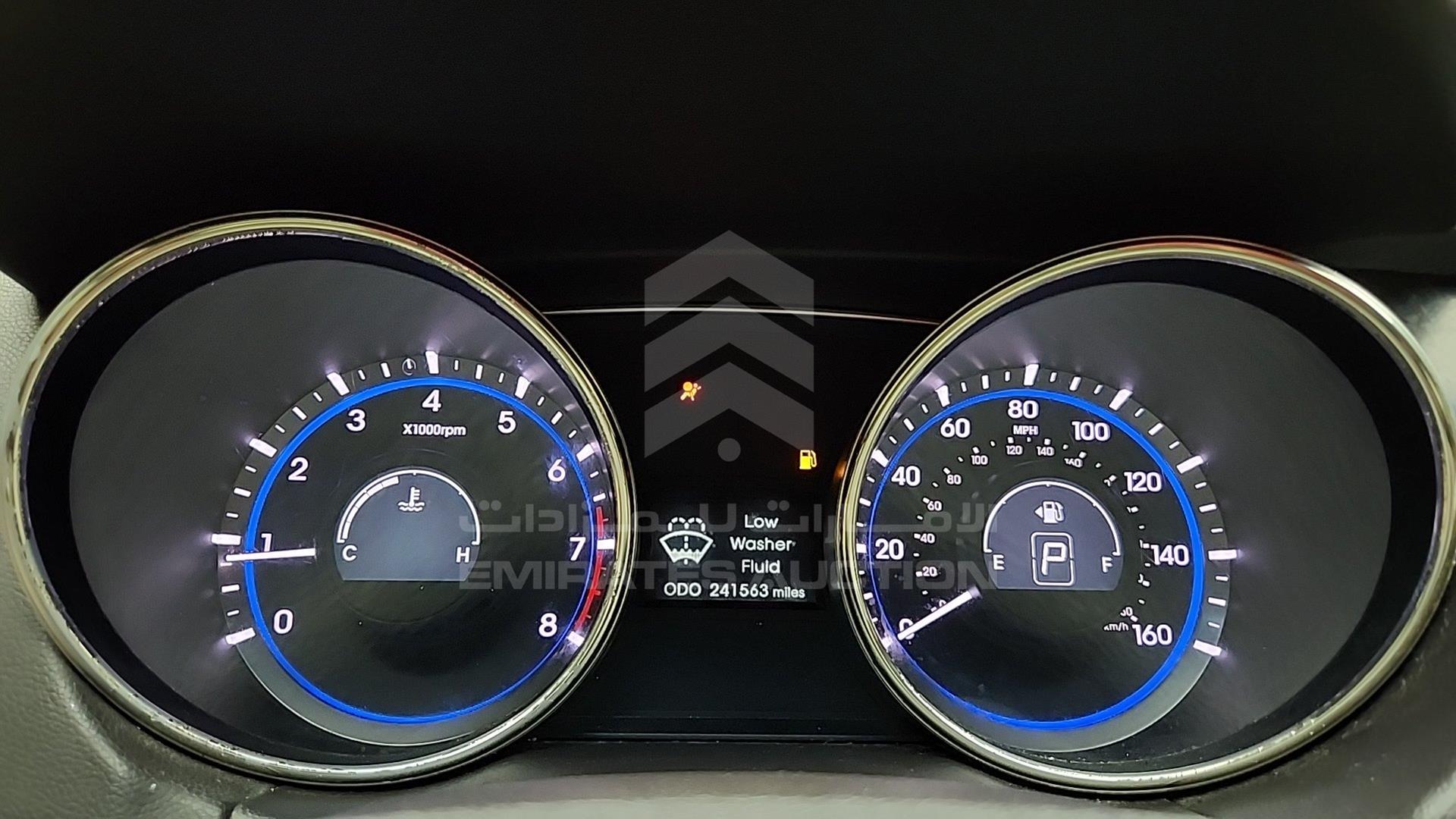 2011 HYUNDAI SONATA VIN: 5NPEC4AC7BH097202