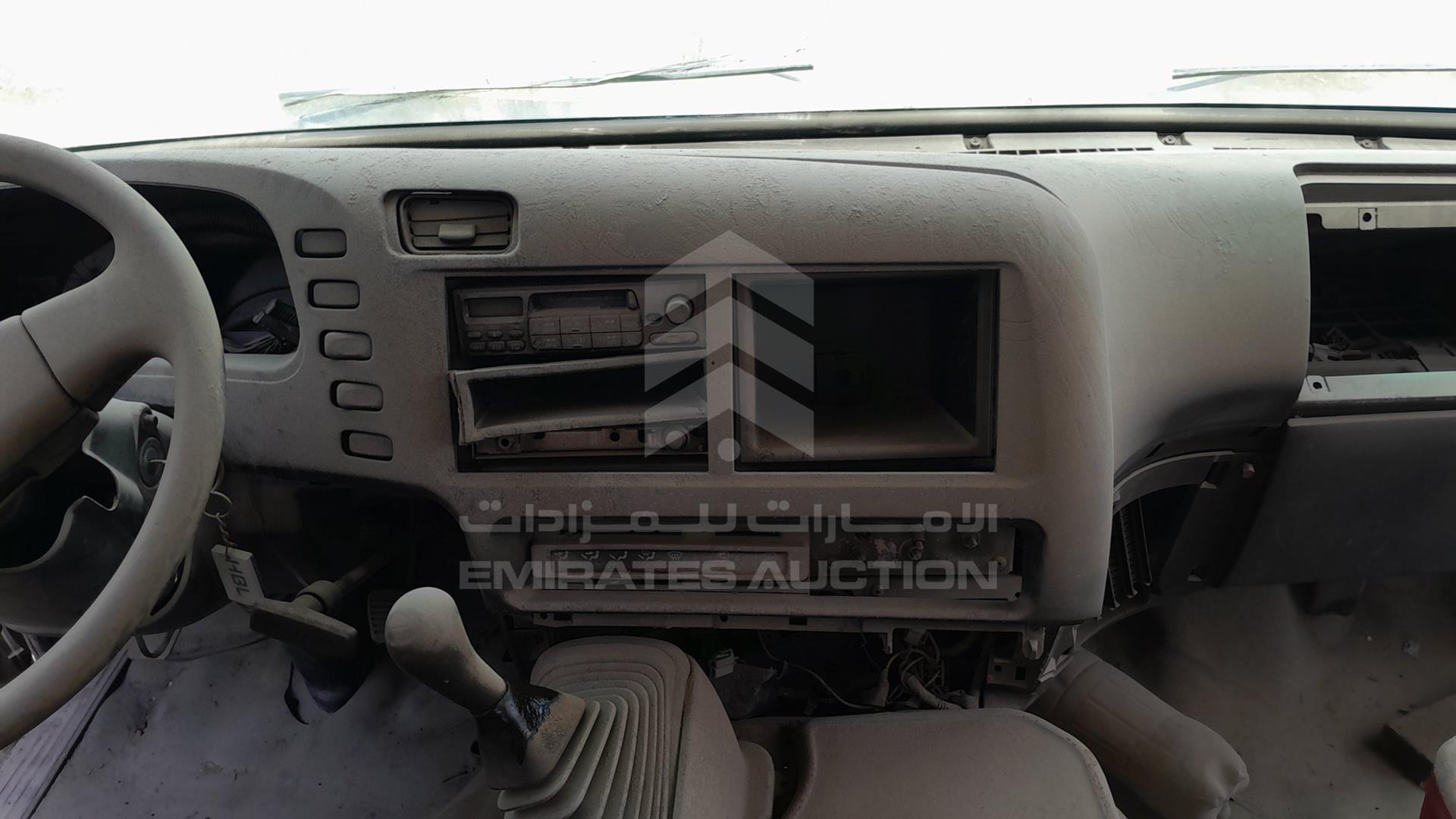 2005 MITSUBISHI ROSA VIN: JL5B3J6P15PD01674