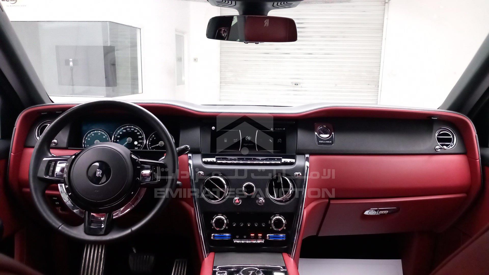2022 ROLLS-ROYCE CULLINAN VIN: SLATV4A03NU208904