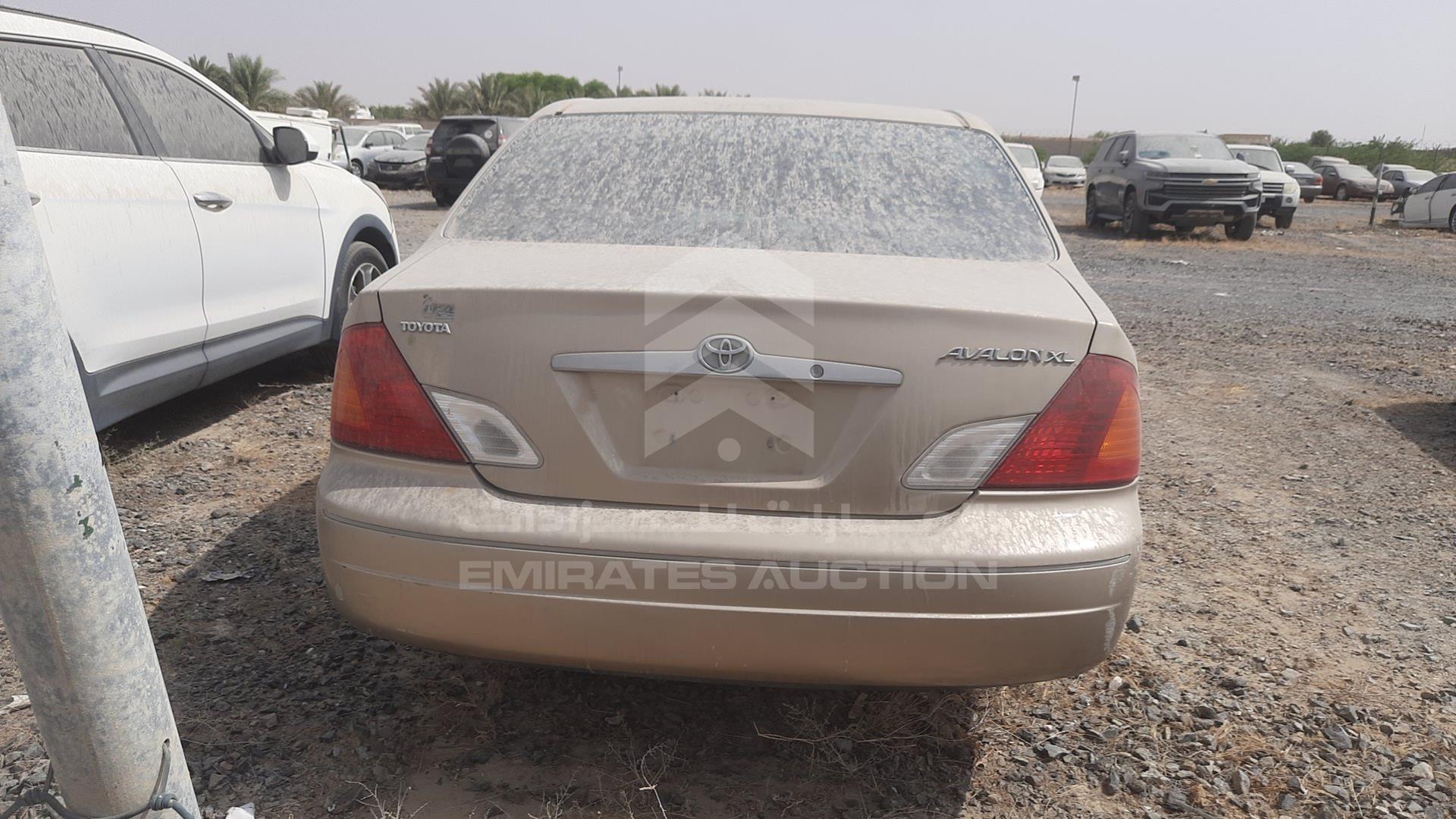 2001 TOYOTA AVALON VIN: 4T1BF28B51U157666
