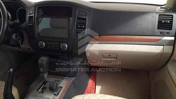 JMYLRV93W7J721631 Mitsubishi Pajero