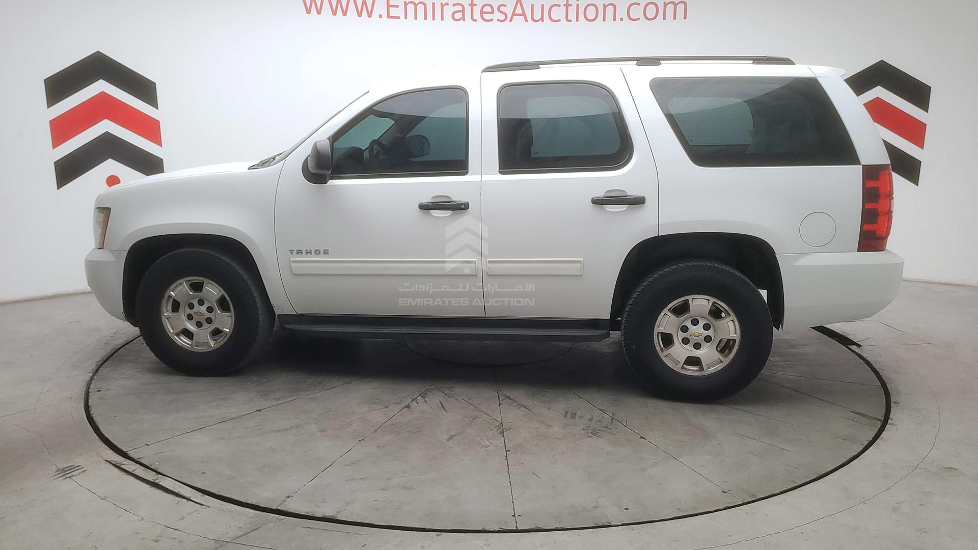 2013 CHEVROLET TAHOE VIN: 1GNSK6E00DR302279