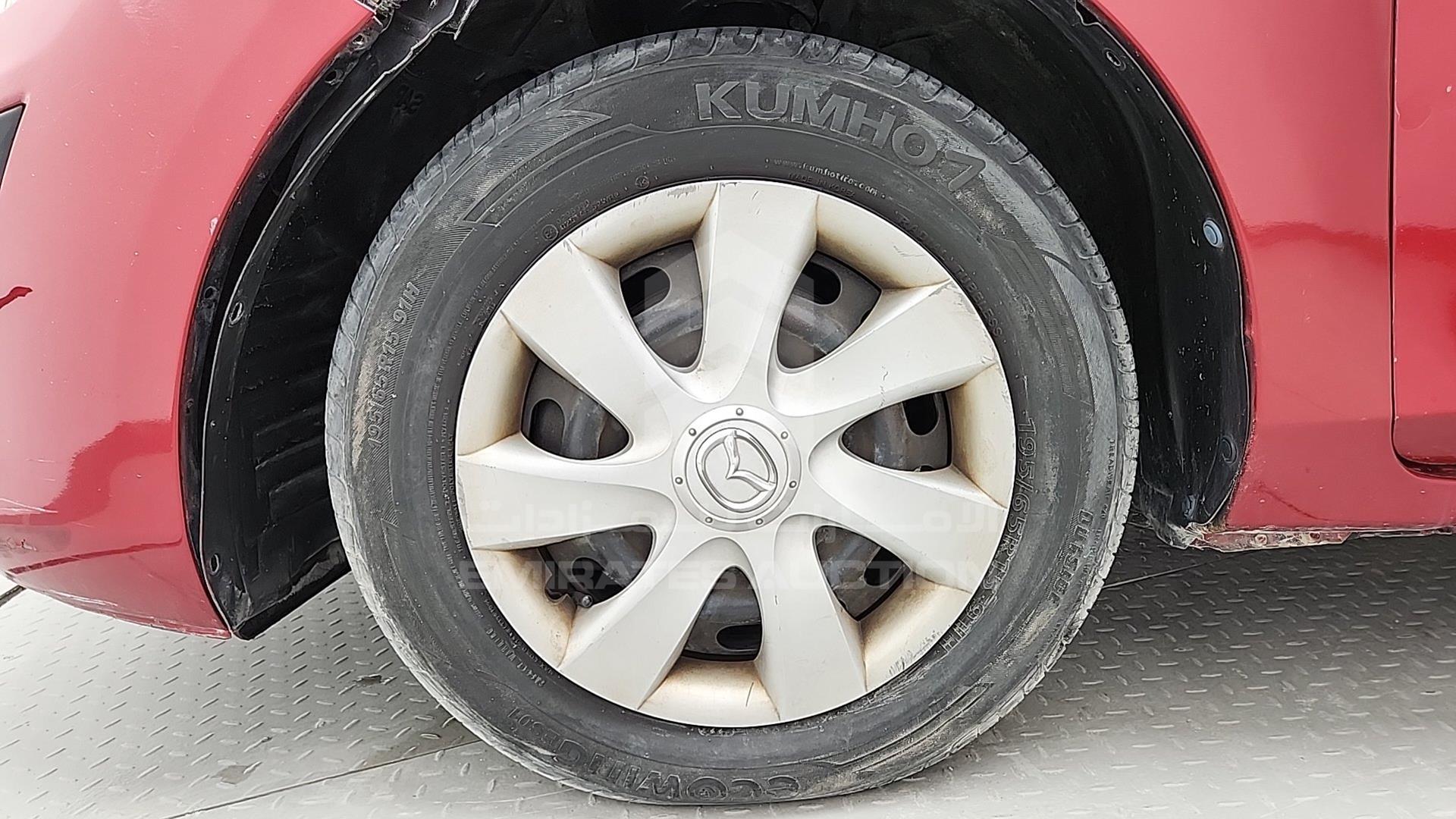 2011 MAZDA 3 VIN: JM7BL12Z2B1226125