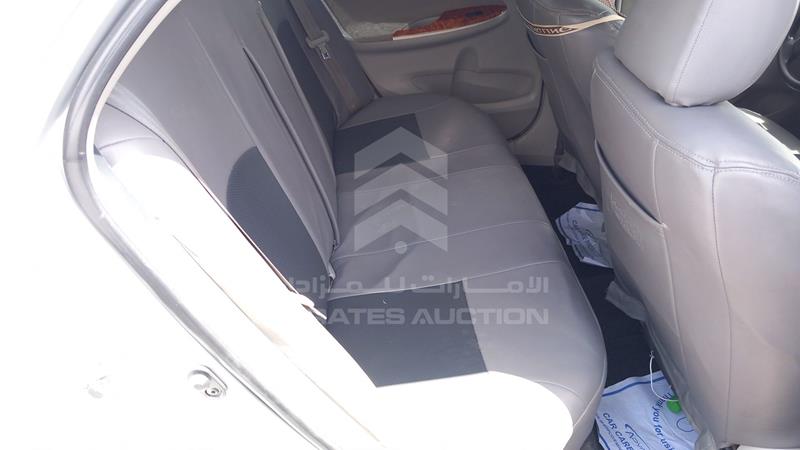 RKLBC42E7B4582063 Auction: EmiratesAuction Lot: 404958 RKLBC42E7B4582063 Toyota Corolla 2011 SILVER Photo 21