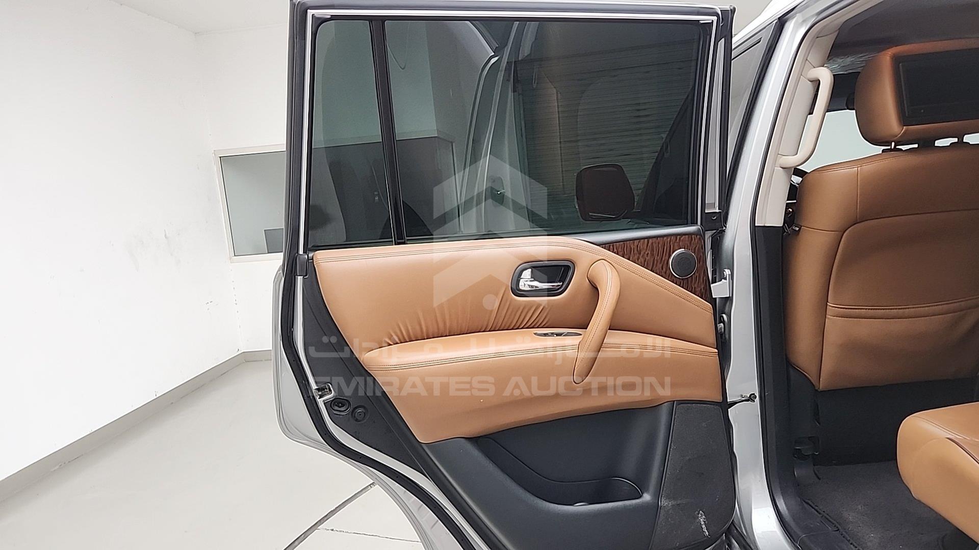 2017 NISSAN PATROL VIN: JN8AY2NYXH9306898