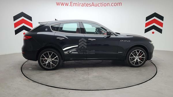 ZN6YU61F1JX277633 Maserati Levante