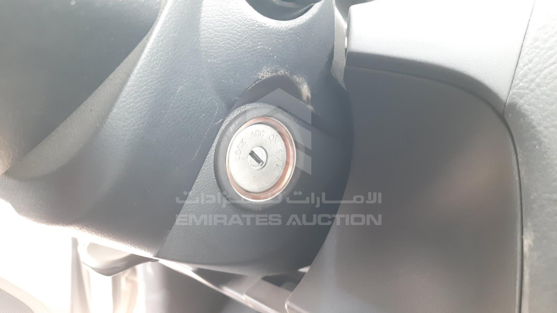 2013 MITSUBISHI PAJERO VIN: JMYLRV95WDJ708321