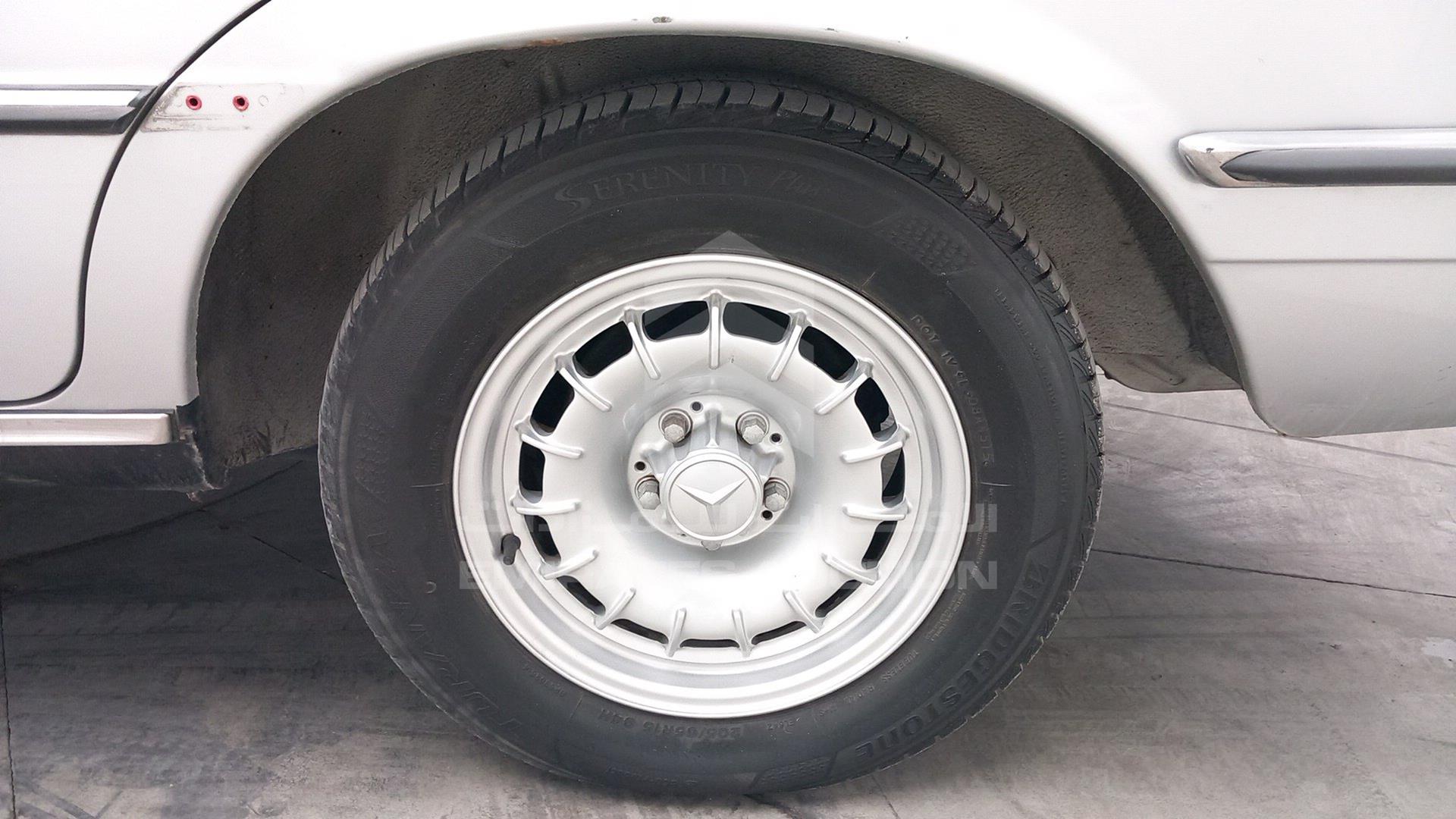 1980 MERCEDES 280 VIN: 11602412150114