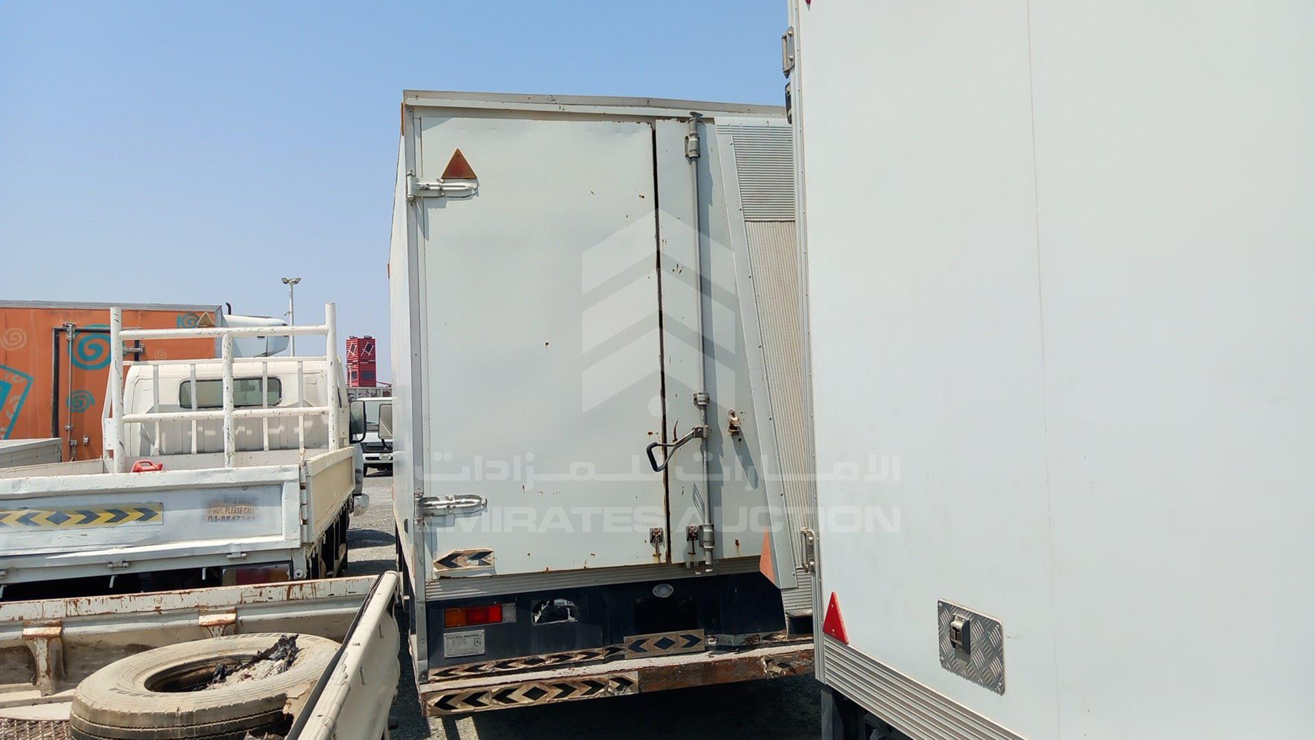 2016 MITSUBISHI CANTER VIN: JL6B6G6P3GK011990