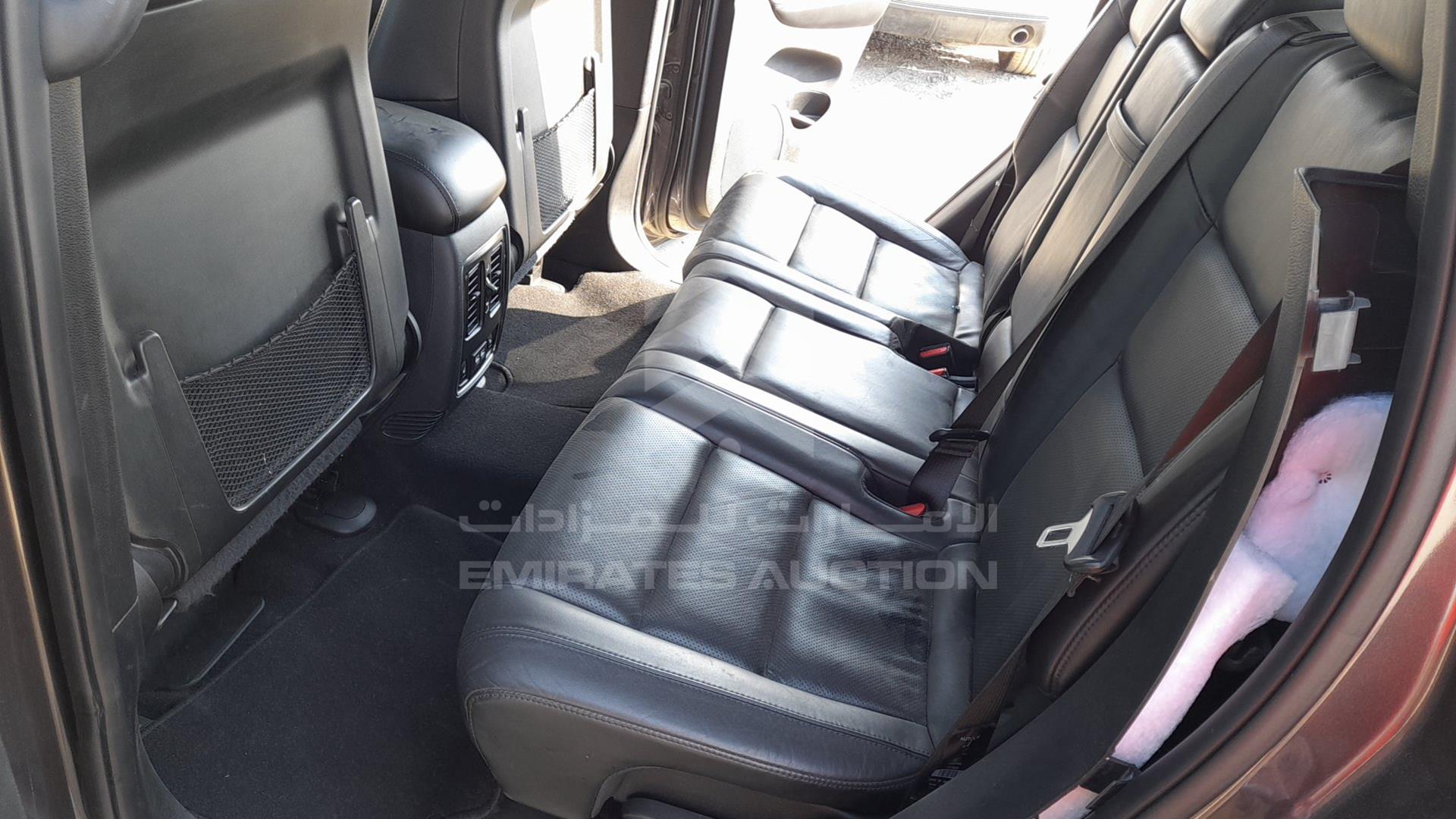 2019 JEEP GRAND CHEROKEE VIN: 1C4RJFBG6KC766852