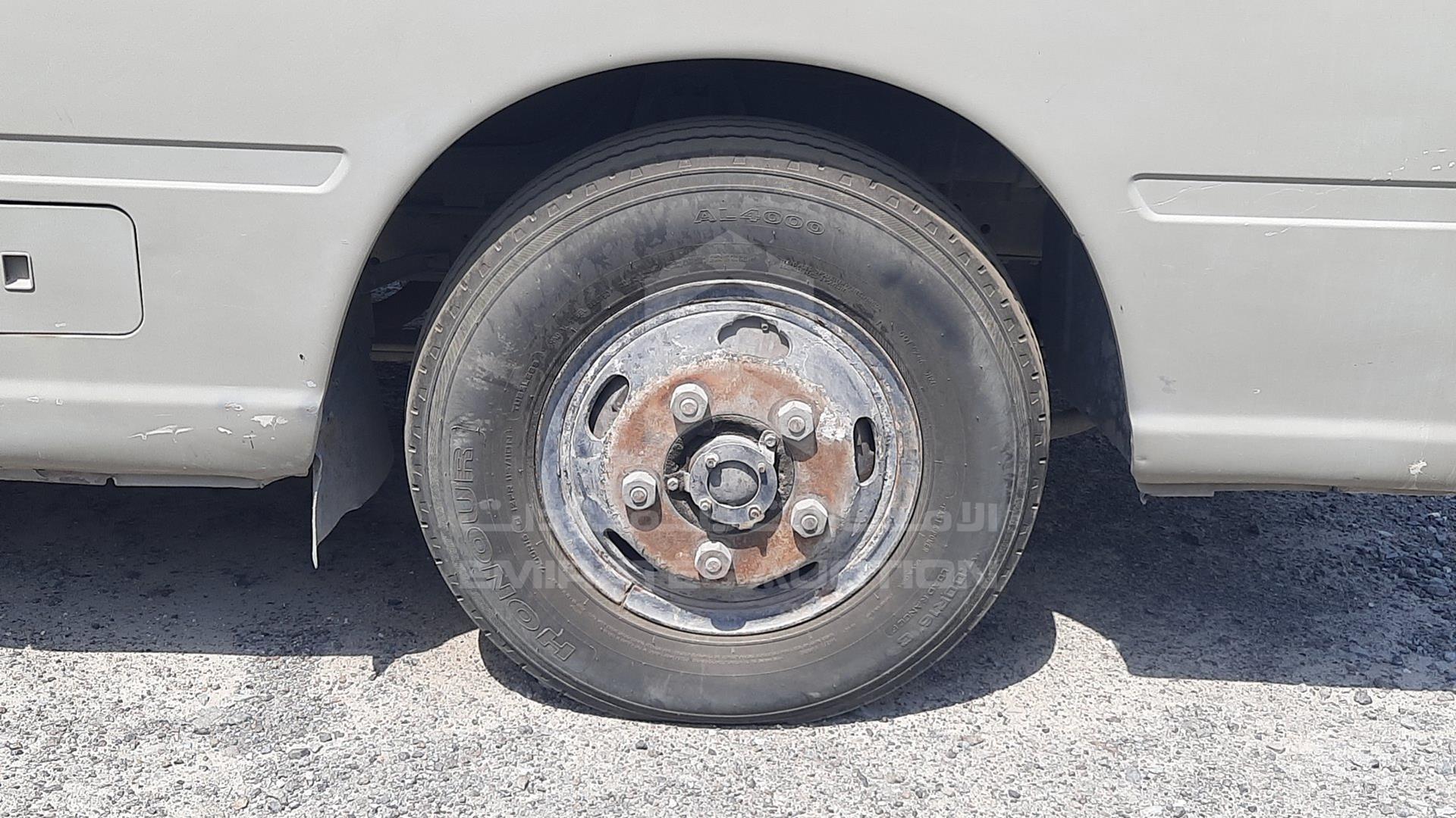 2005 HYUNDAI COUNTY VIN: KMJHD17F75C025324