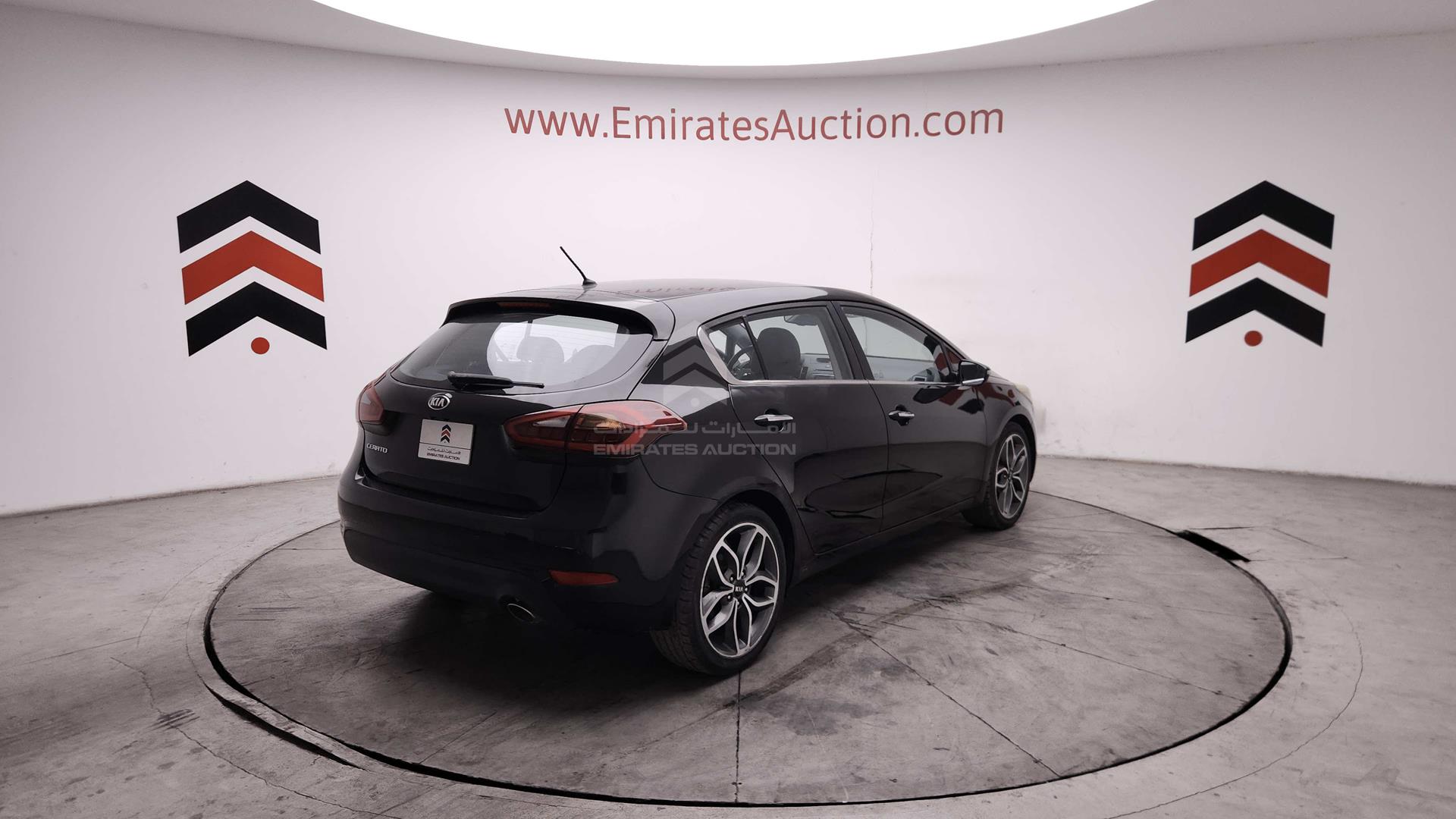 2016 KIA CERATO VIN: KNAFZ511XG5534427