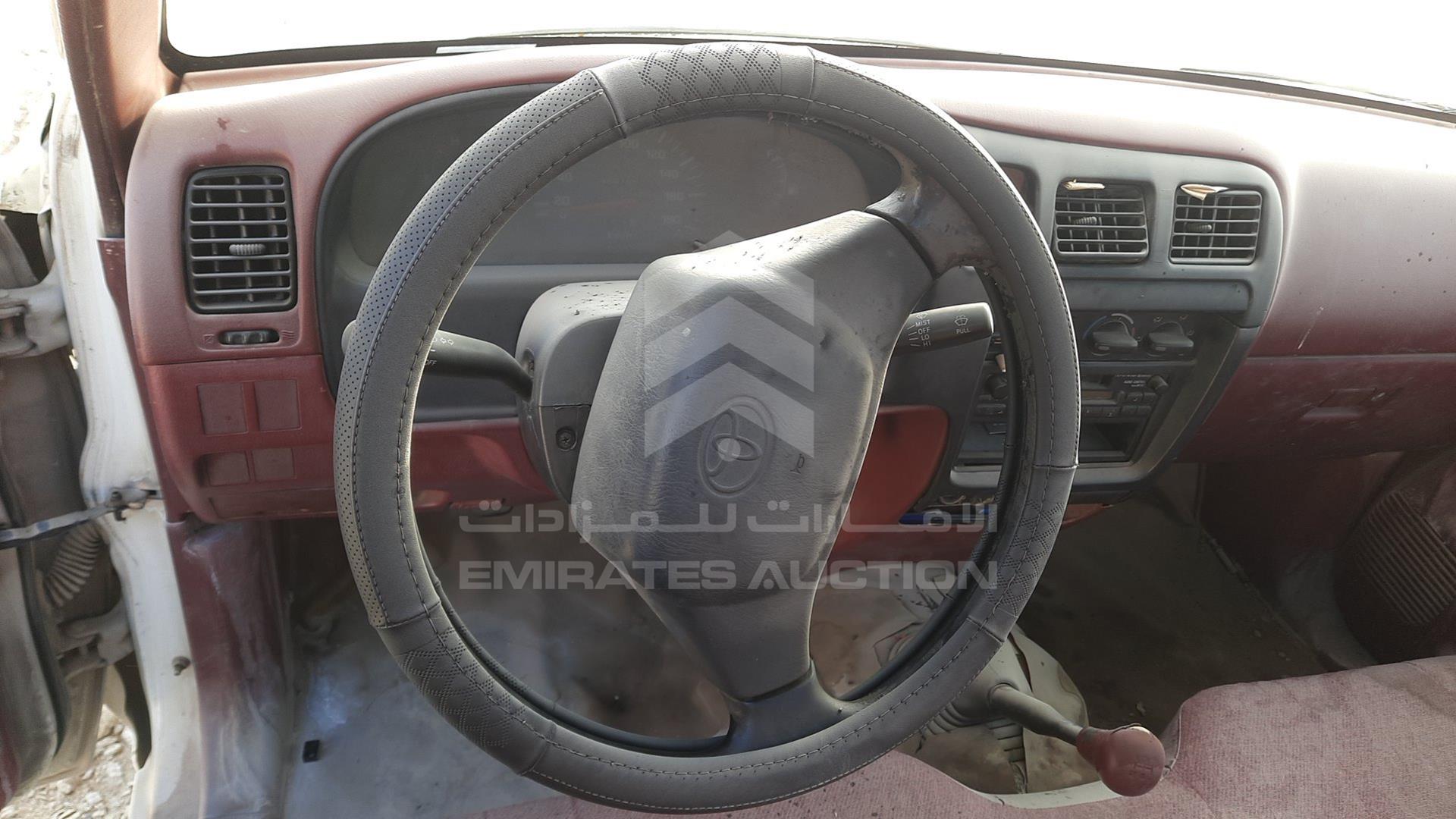 2000 TOYOTA HILUX VIN: JT4AG4265Y0016439