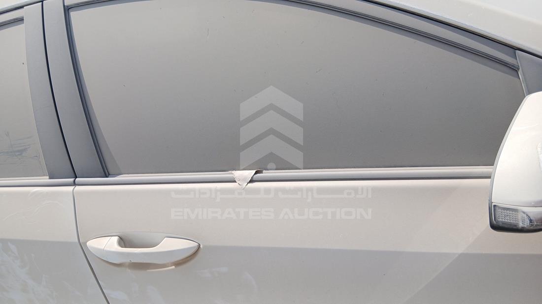 2015 Toyota Corolla - Scrap without document — Front Right Door — Photo 13