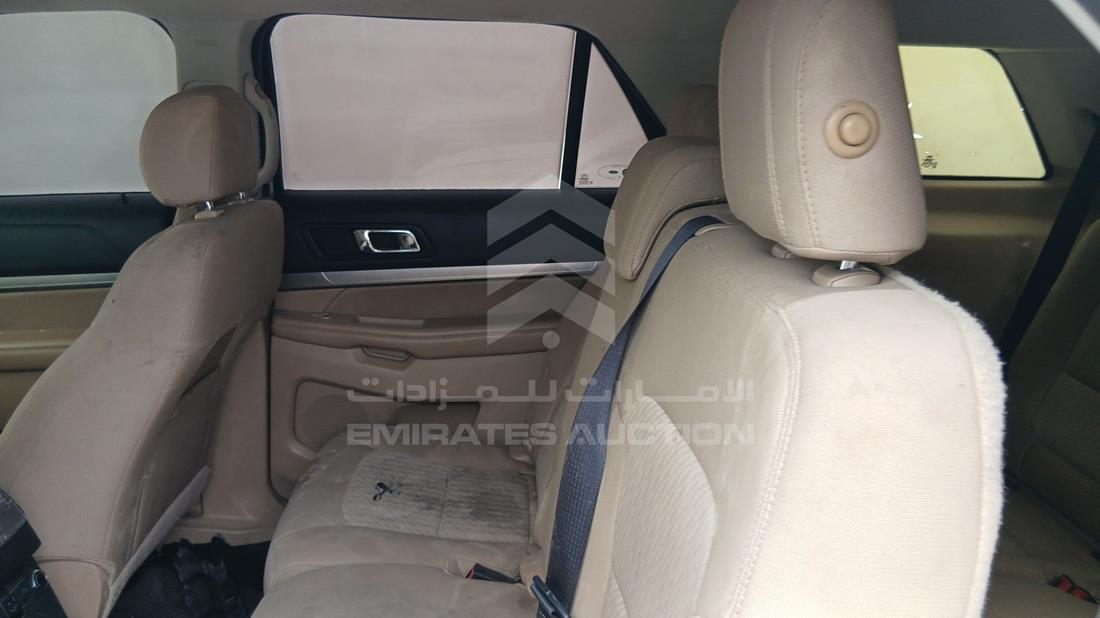 2016 Ford Explorer — Rear Left Passenger View — Photo 18