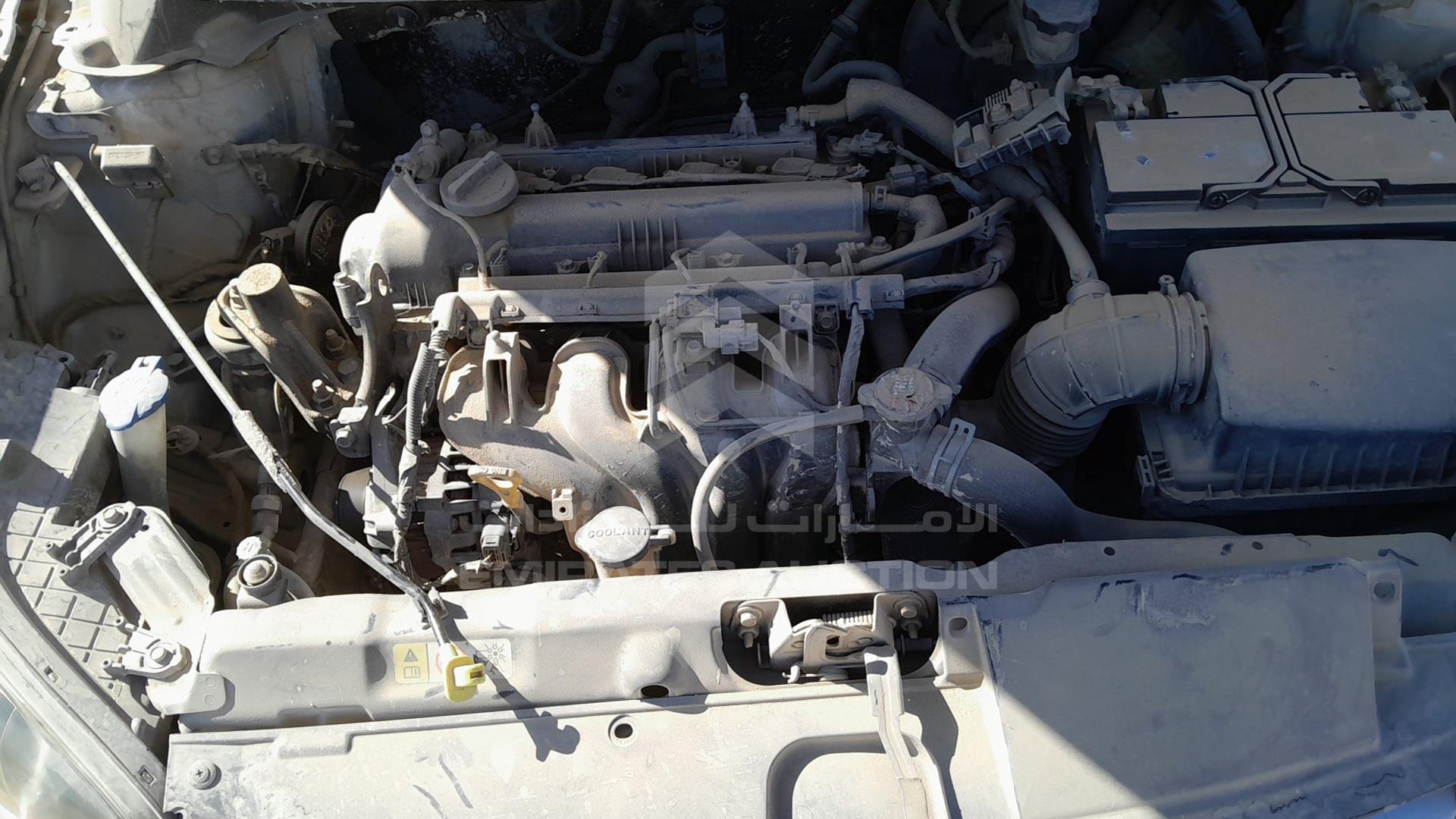 2012 HYUNDAI ELANTRA VIN: KMHDG41C0CU447689