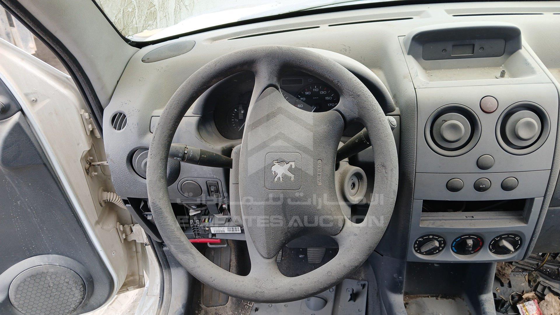 2011 PEUGEOT PARTNER VIN: VF3GCKFWCBX500065