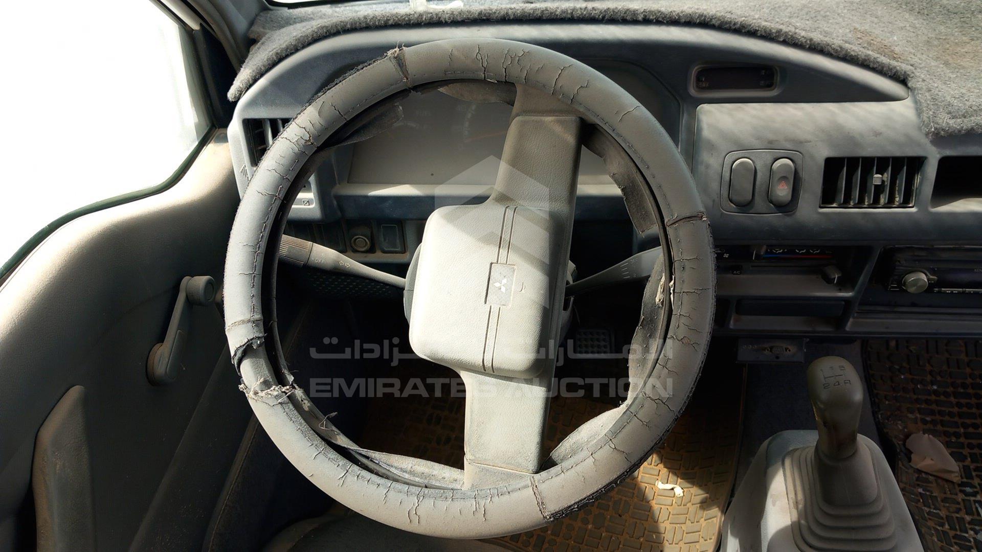 2013 MITSUBISHI L 300 VIN: JMYHNP13WDA701238