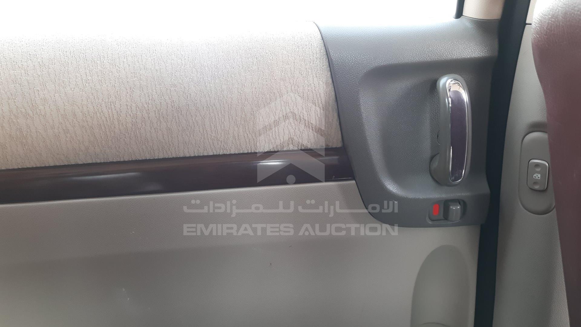 2009 KIA CARNIVAL VIN: KNAMB763296271199