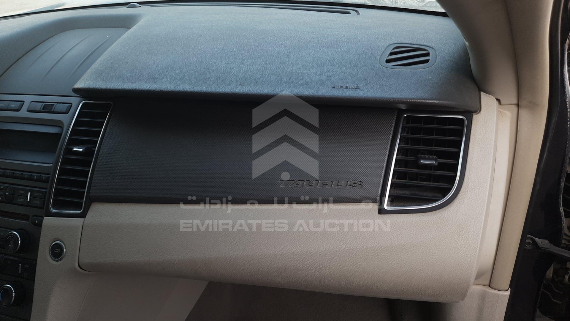 2011 FORD TAURUS VIN: 1FAHP2DW5BG137766
