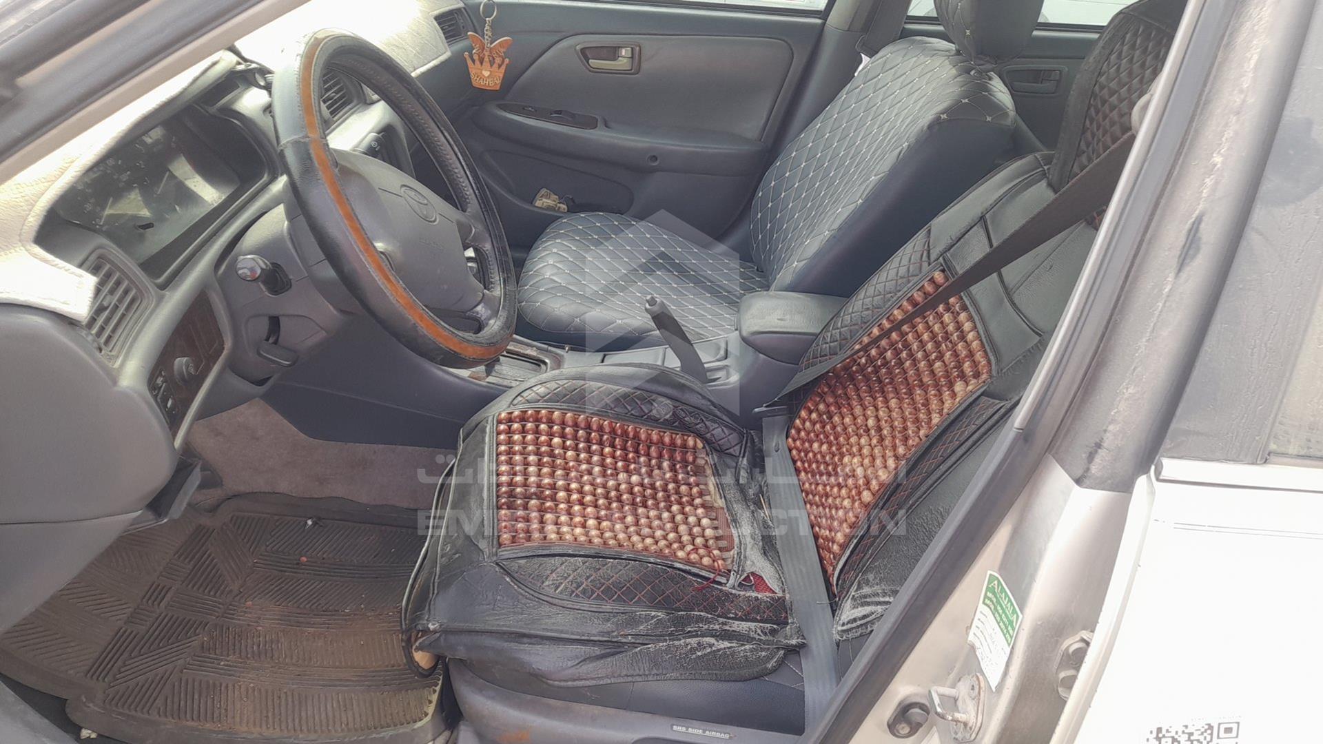 2001 TOYOTA CAMRY VIN: 4T1BG28K21U073561