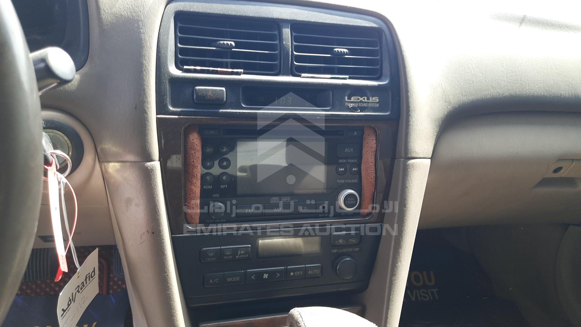 1999 LEXUS ES 300 VIN: JT8BF28G4X0165661