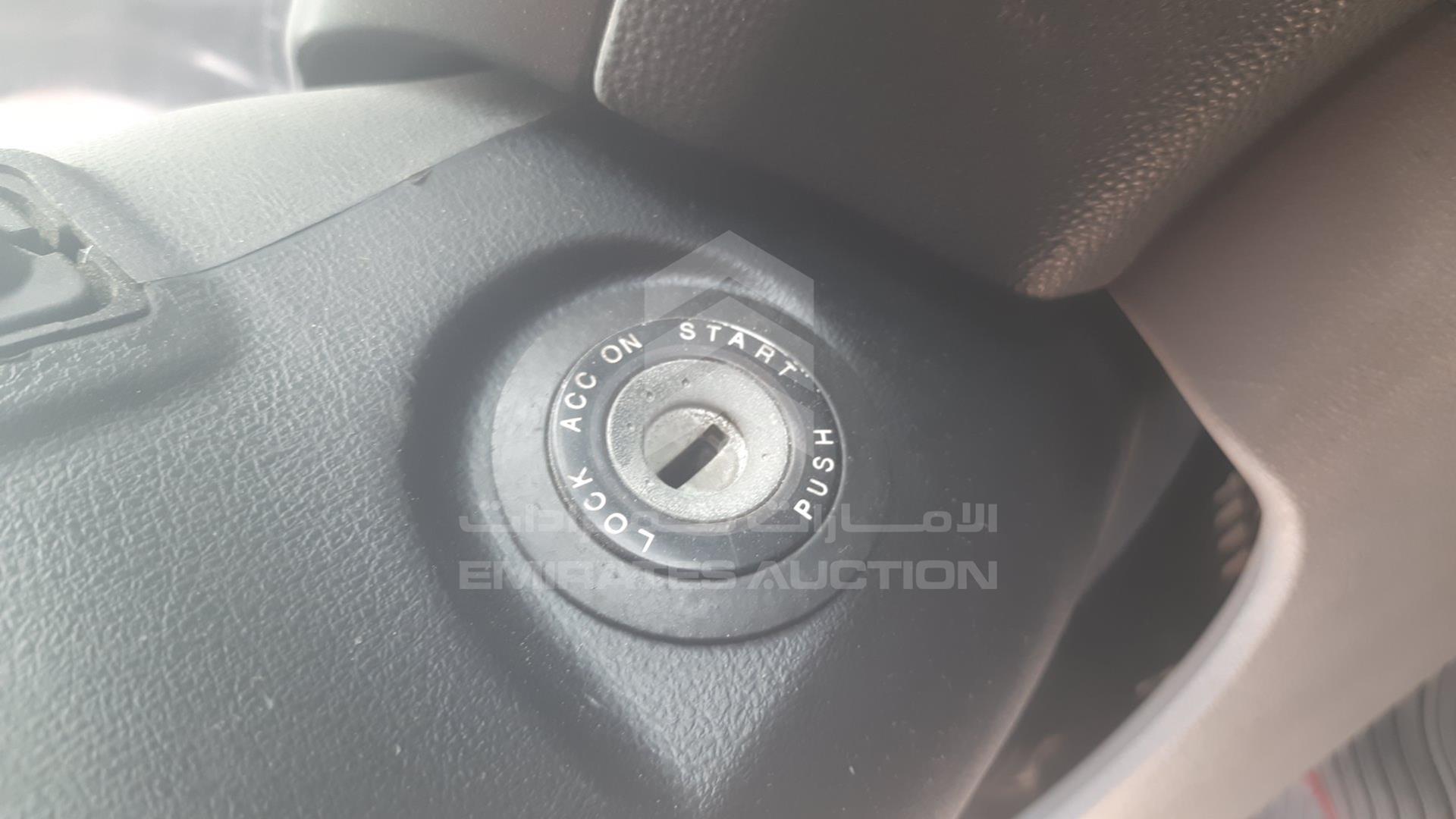 2012 HYUNDAI H1 VIN: KMHWG81RXCU430838
