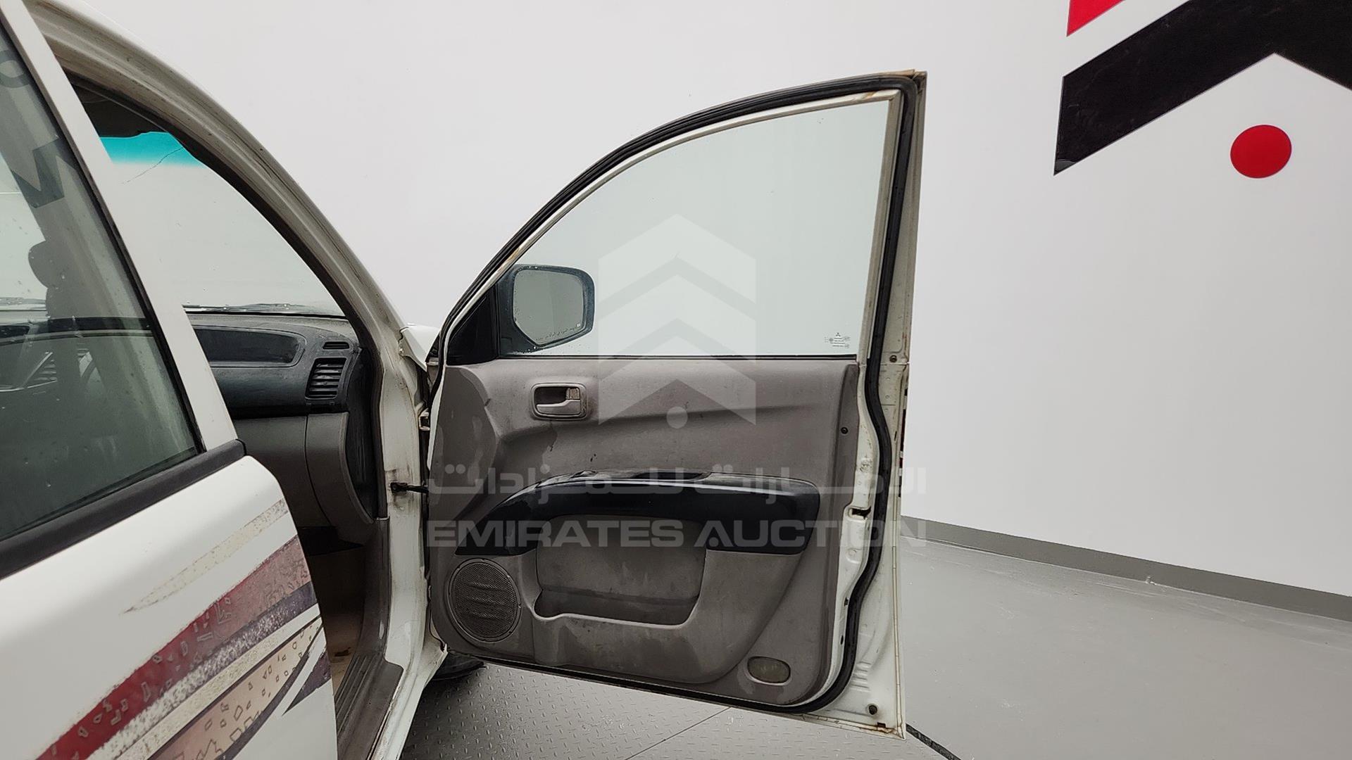 2008 MITSUBISHI L 200 VIN: MMBJNKA408D016591