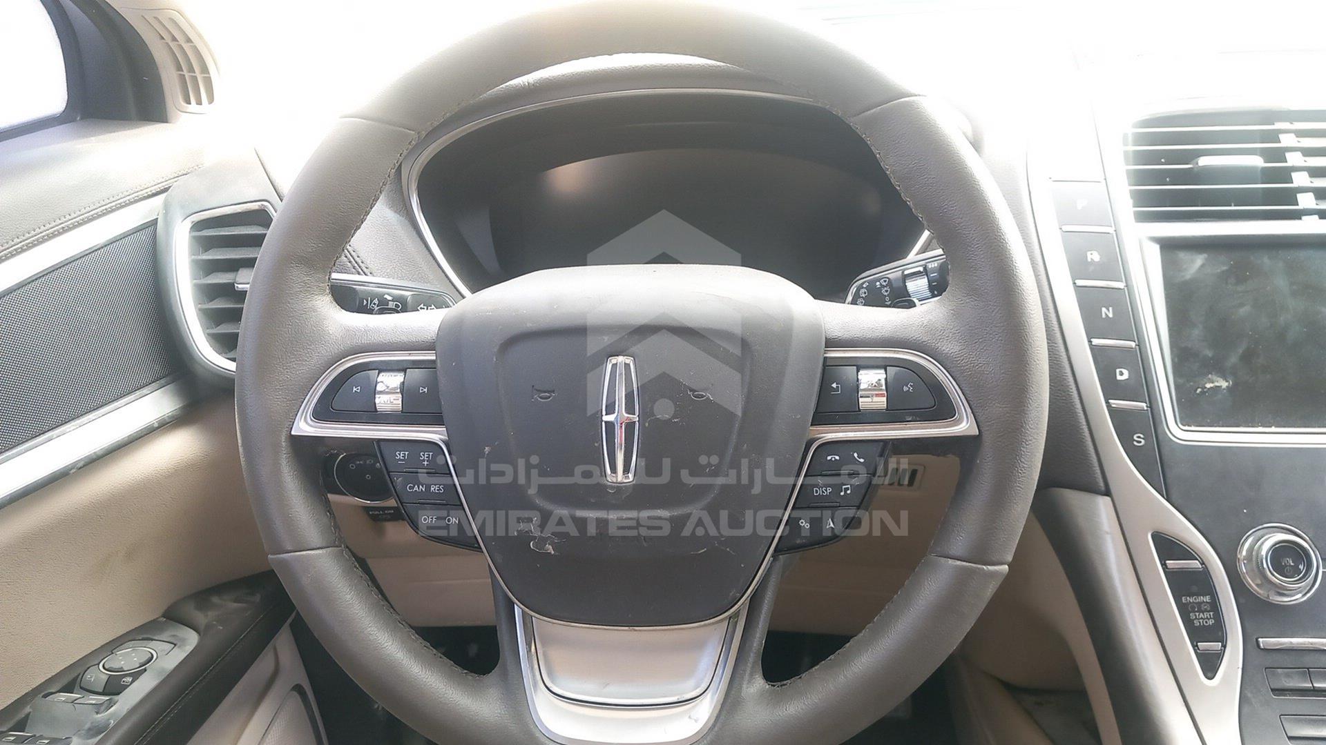 2020 LINCOLN NAUTILUS VIN: 2LMPJ8J99LBL05717