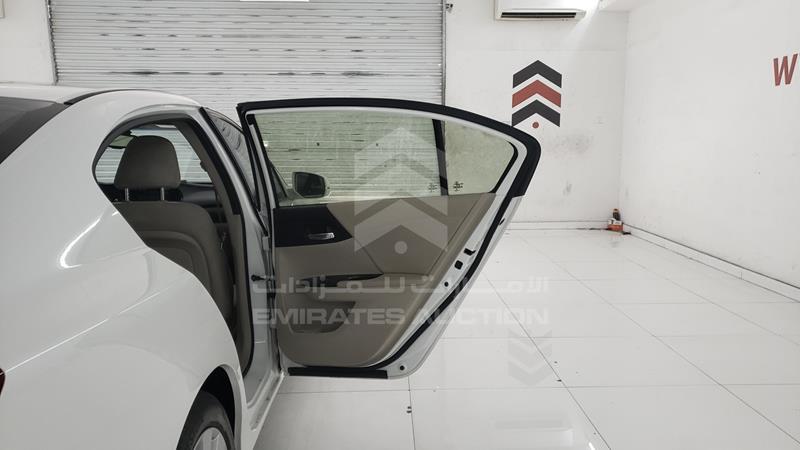 1HGCR2676EA608644 Auction: EmiratesAuction Lot: 405934 1HGCR2676EA608644 Honda Accord 2014 WHITE Photo 25