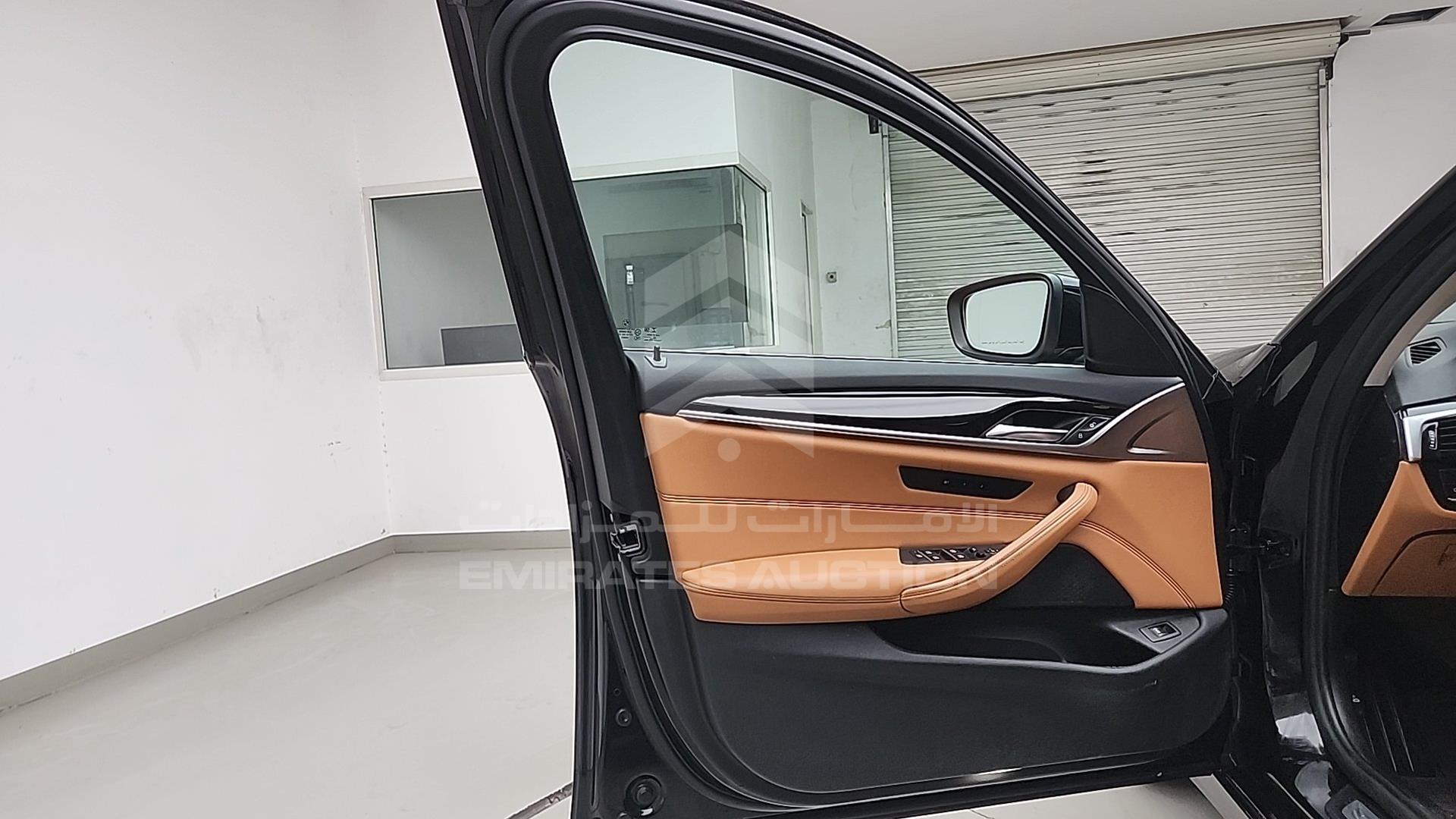2023 BMW 520 VIN: WBA11BM01PCL30114