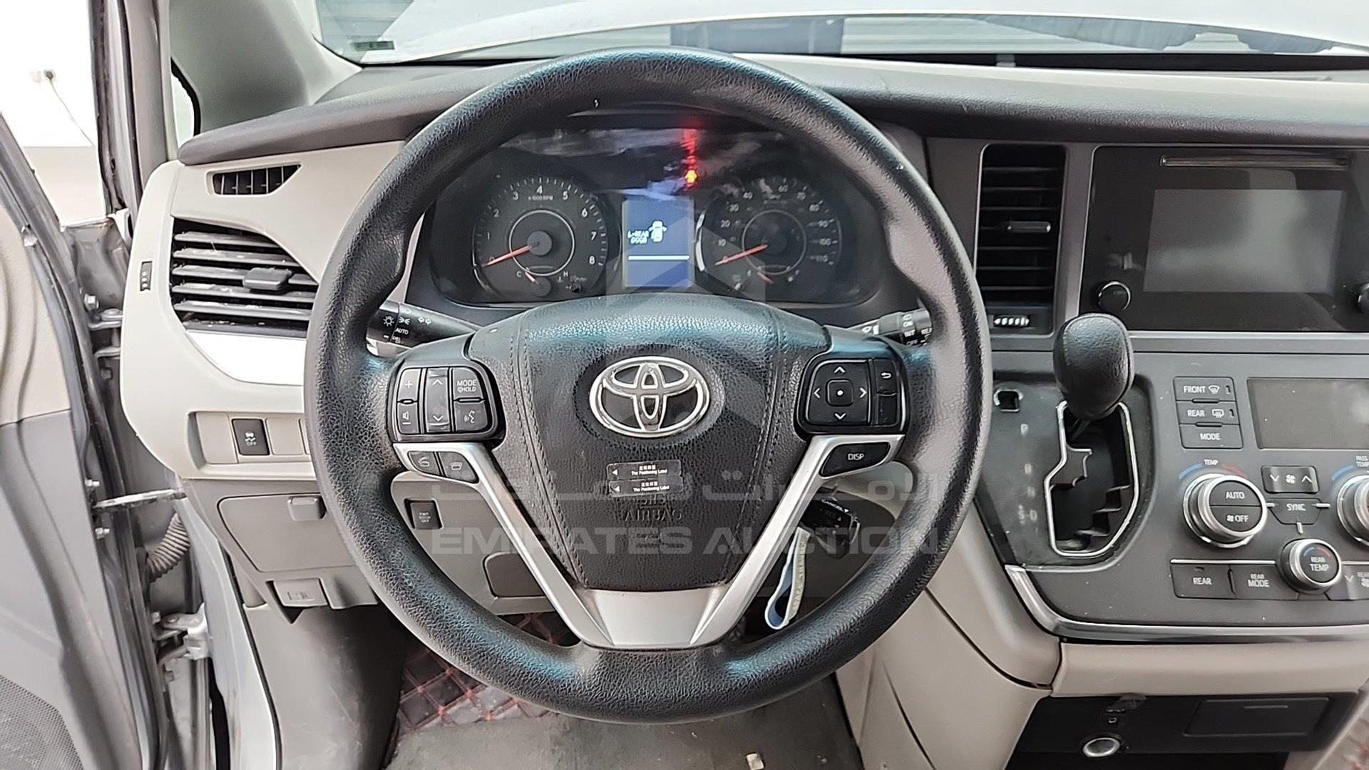 2016 TOYOTA SIENNA VIN: 5TDZK3DC0GS759679