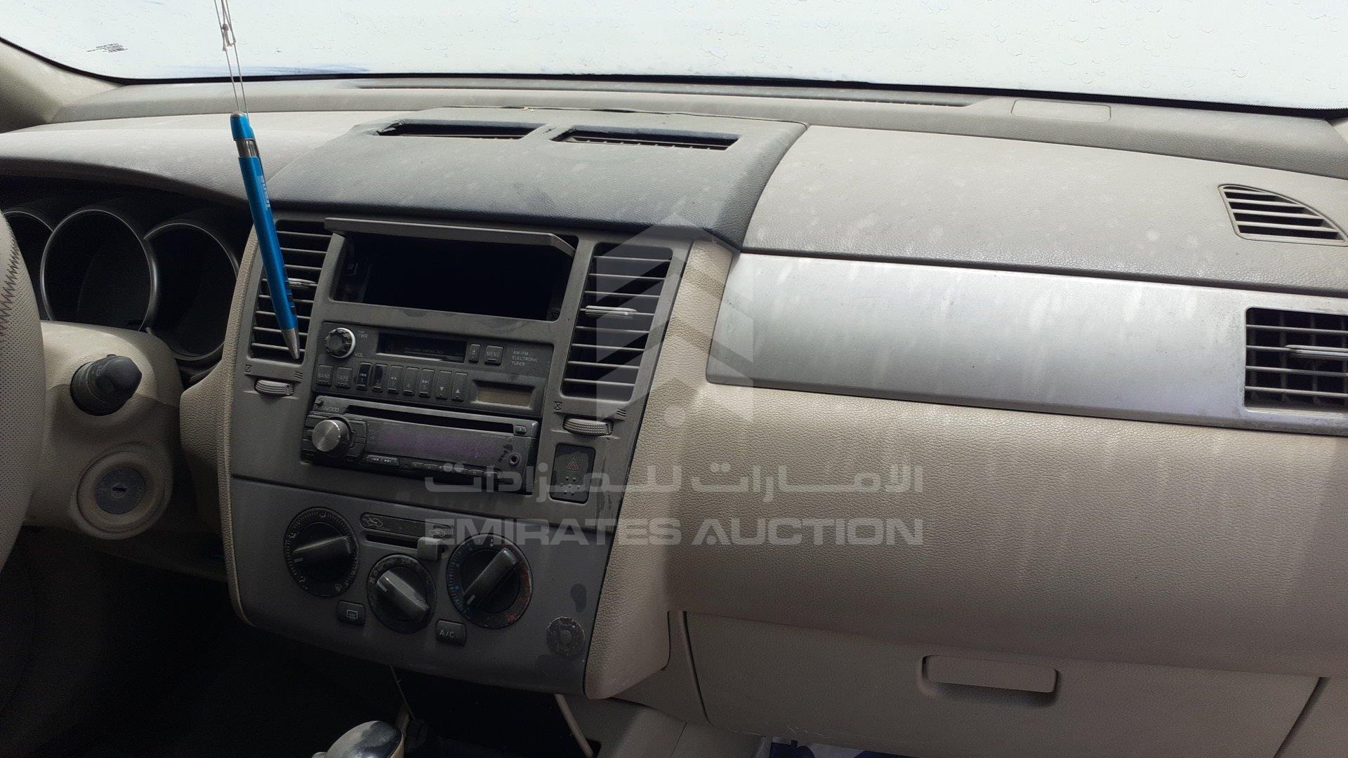 JN1CC13C06T003037 - 2006 Nissan Tiida - #350315