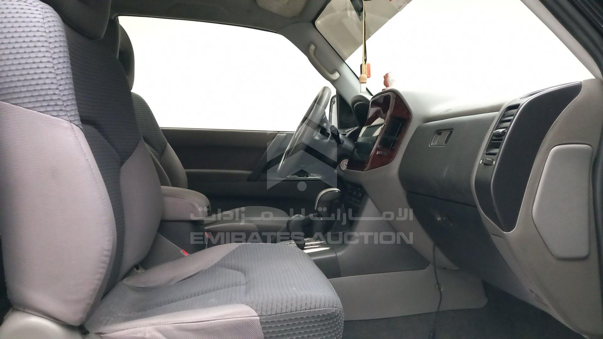 2007 MITSUBISHI PAJERO VIN: JMYMRV63W7J706149