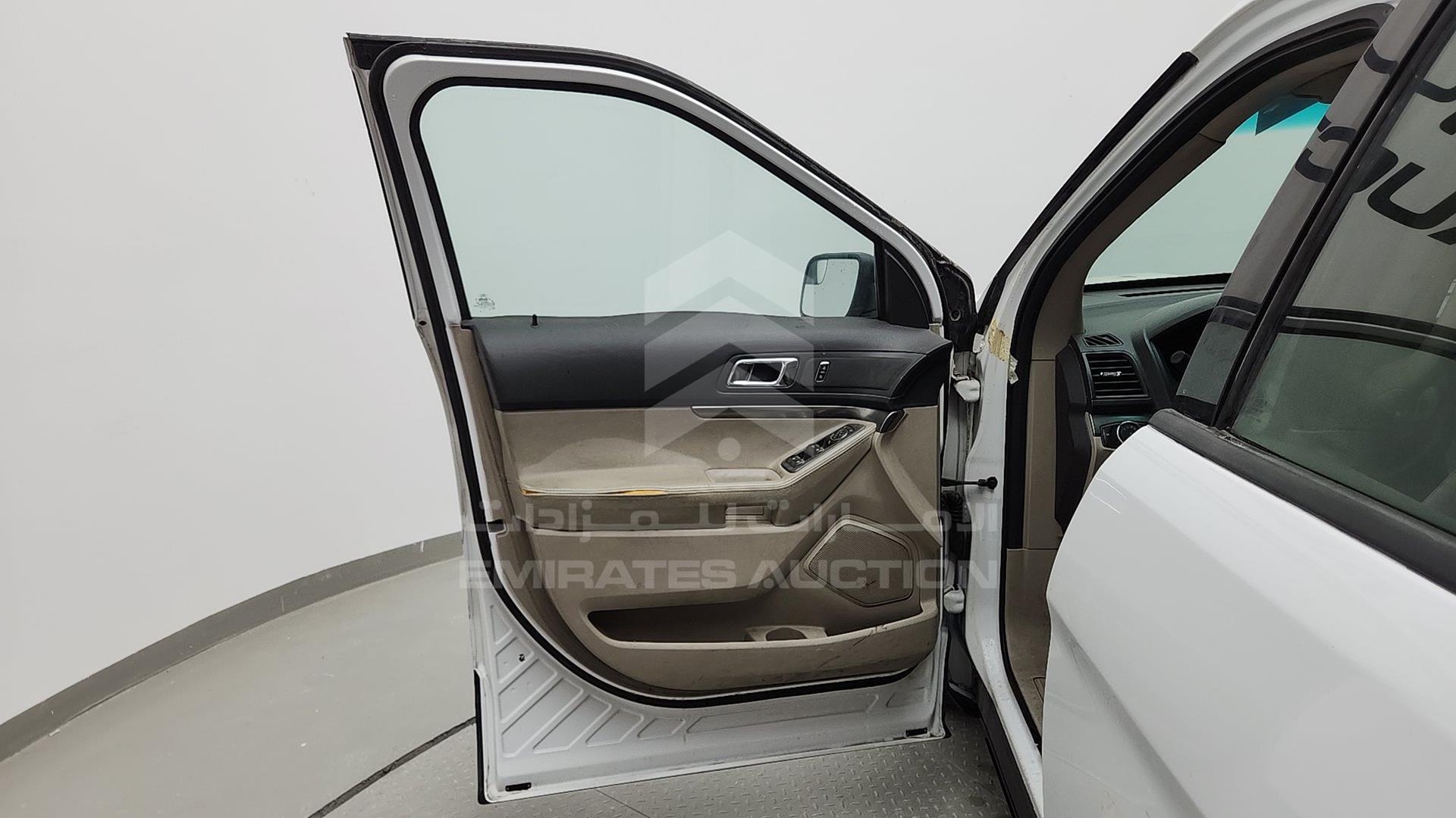 2015 FORD EXPLORER VIN: 1FM5K8B89FGC43786