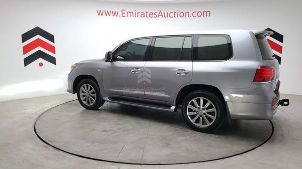 JTJHY00W3A4043674 Lexus LX 570
