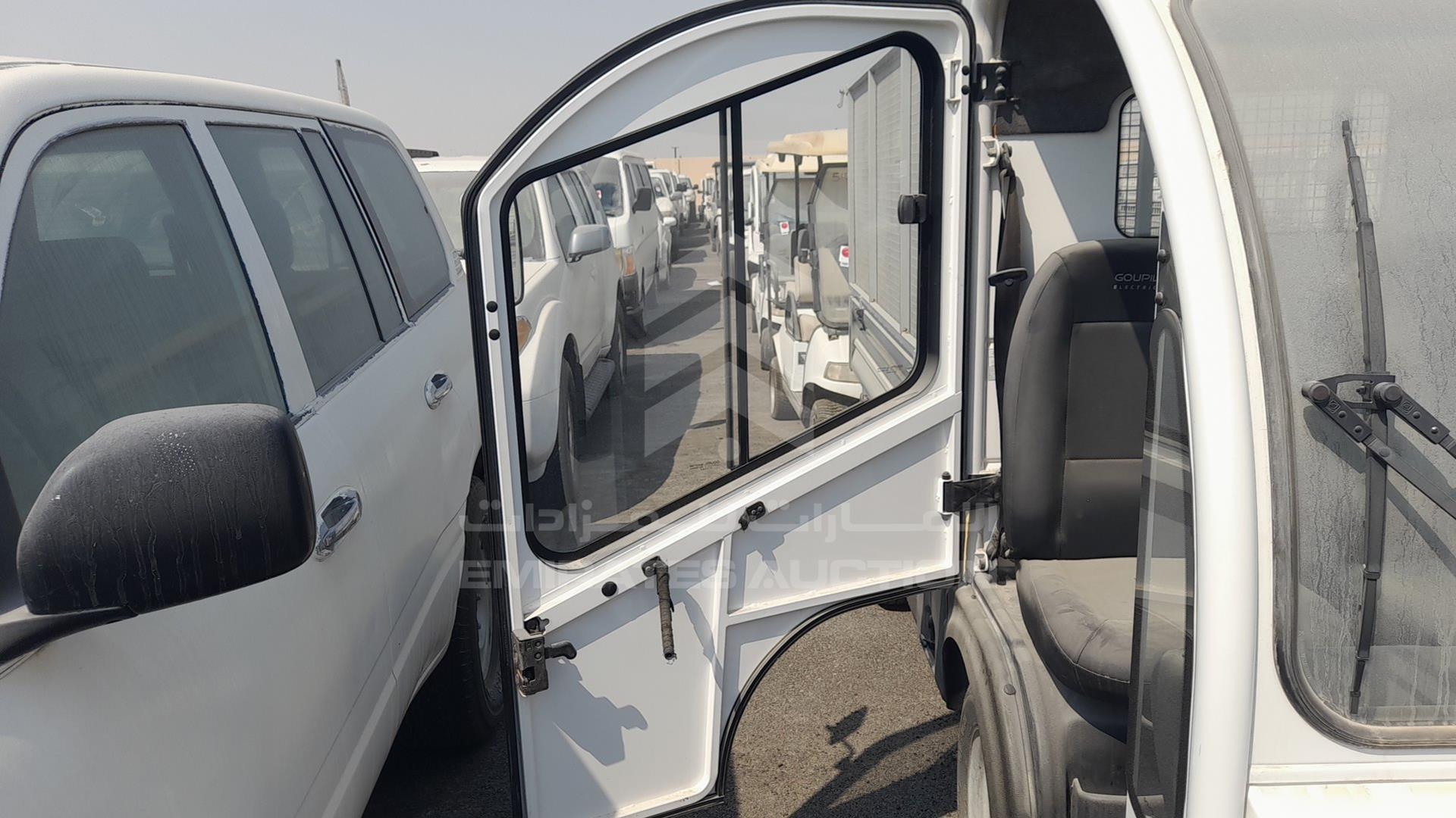 0 ELECTRIC VEHICLE --- VIN: VRWG3LBACC0000235