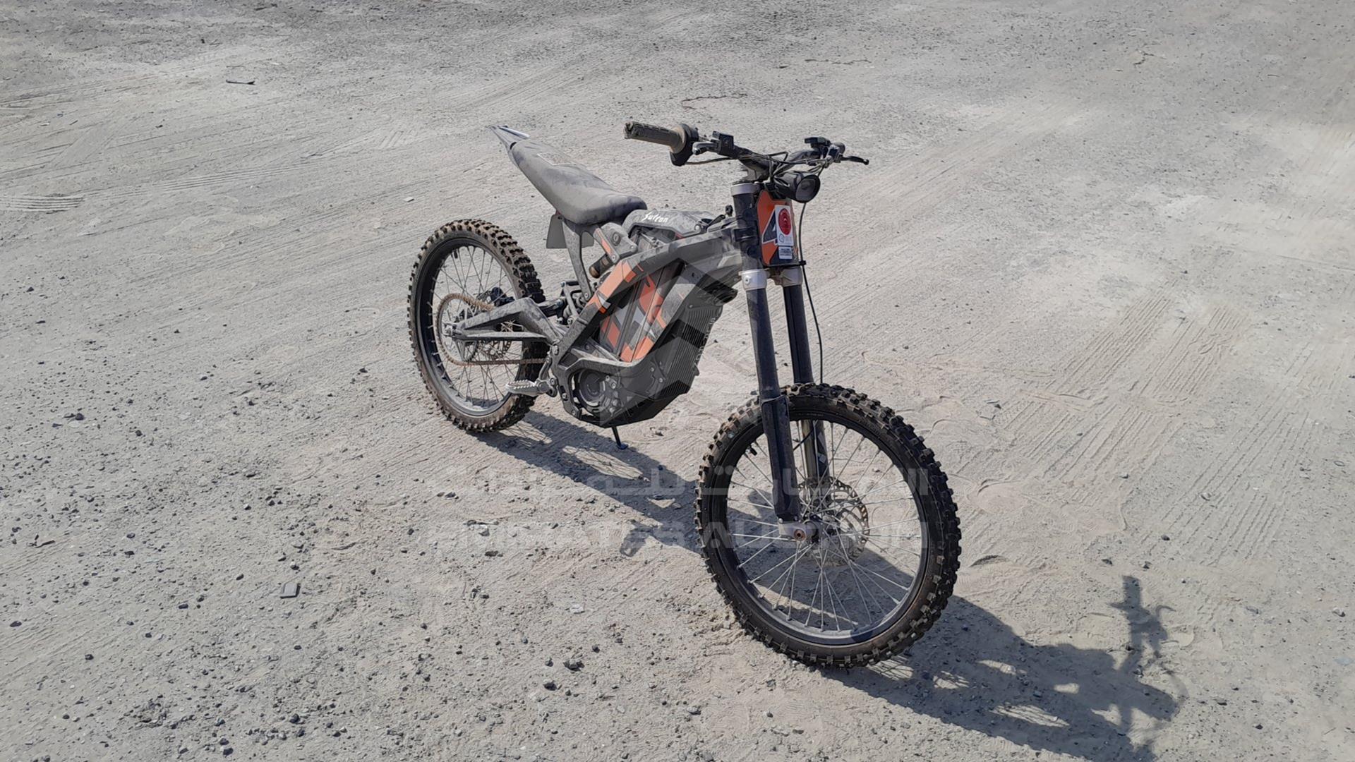 0 UNDEFINED MOTORCYCLE VIN: HU3YWC104P0031715