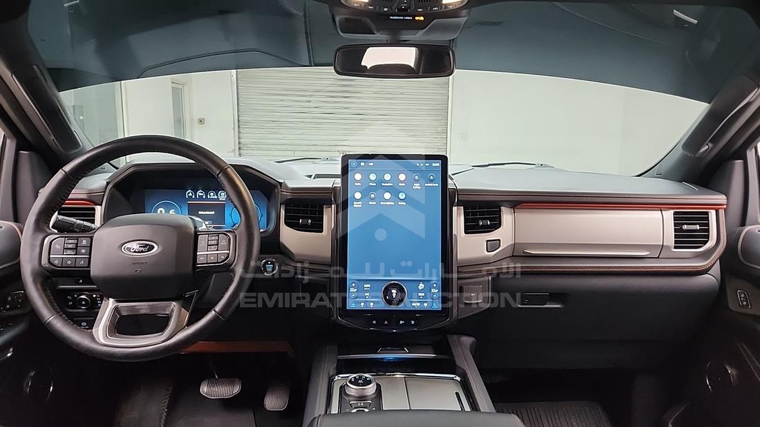 2024 Ford Expedition — Full Dashboard View — Photo 18