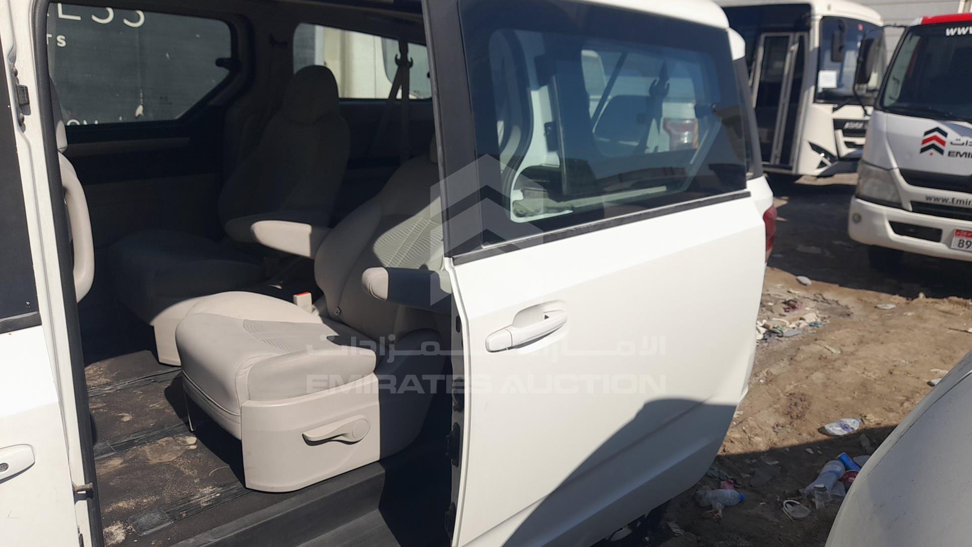 2022 MAXUS G10 VIN: LSKG4AC15NA041541