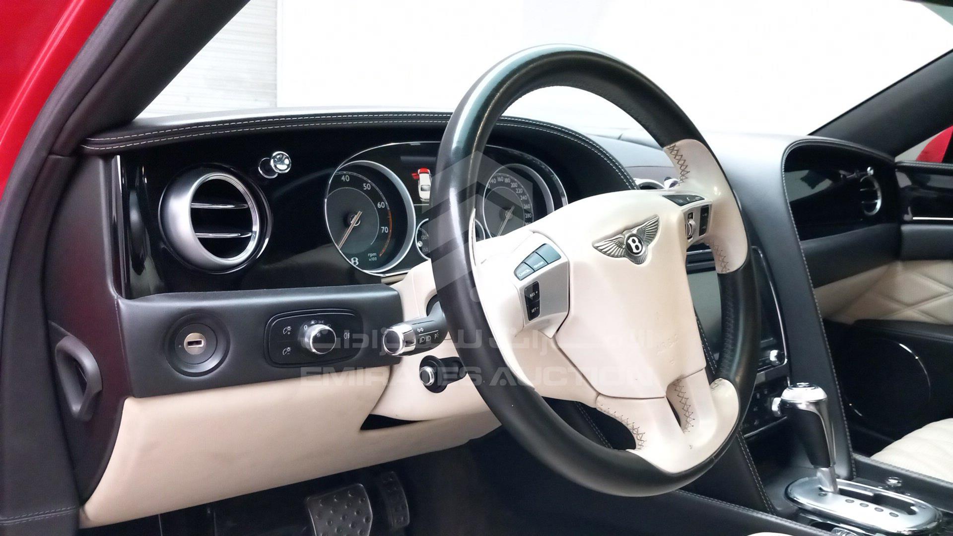 2014 BENTLEY FLYING SPUR VIN: SCBEA5ZA8EC091765