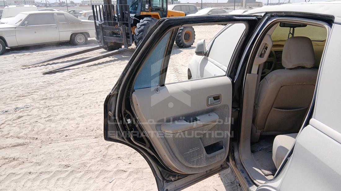 فورد ايدج 2007 — الباب الخلفي الأيسر — صورة 18
