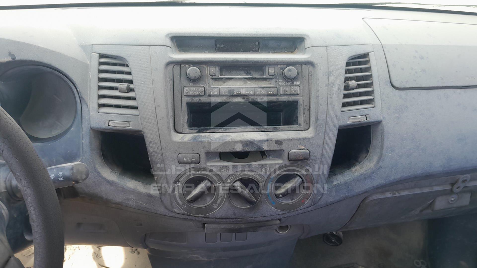 2008 TOYOTA HILUX VIN: MR0FX22G681309765