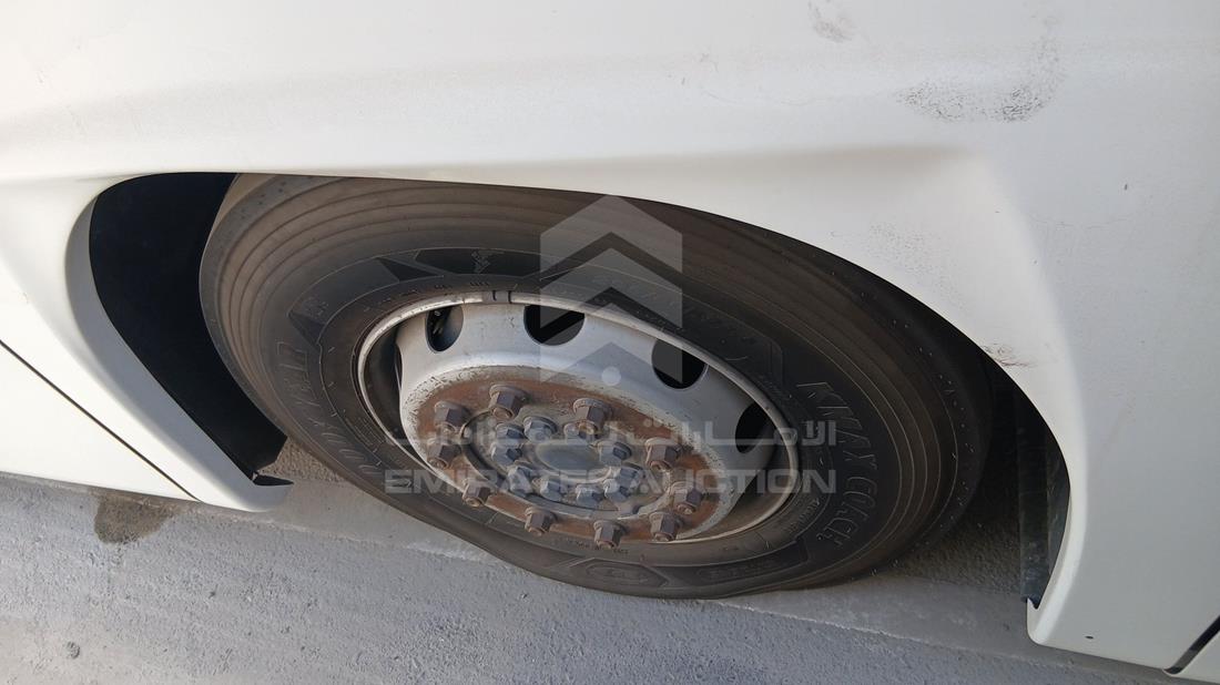 2019 Mercedes Bus — Front Left Tyre — Photo 29